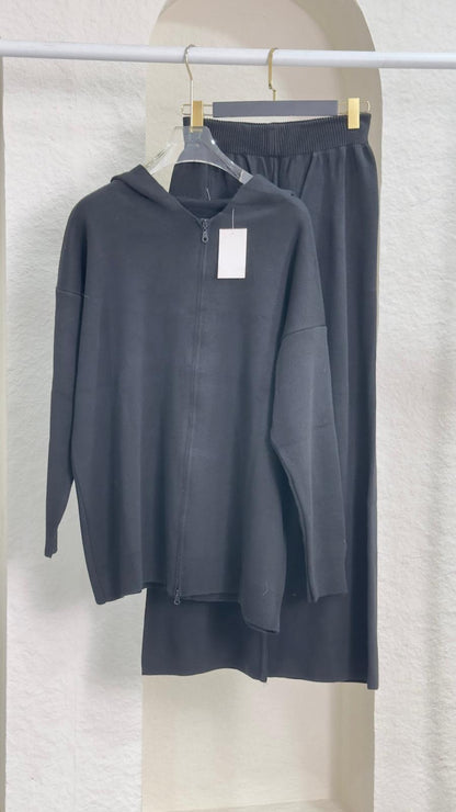 بدلة نسائي كبوس سحاب