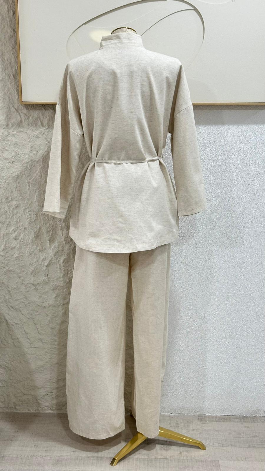 بدلة نسائي