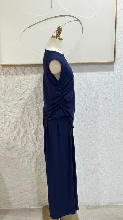 بدلة نسائي