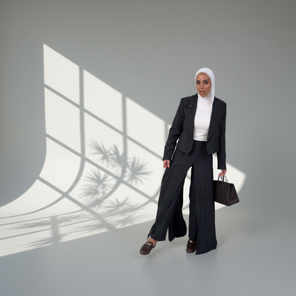 بدلة نسائي