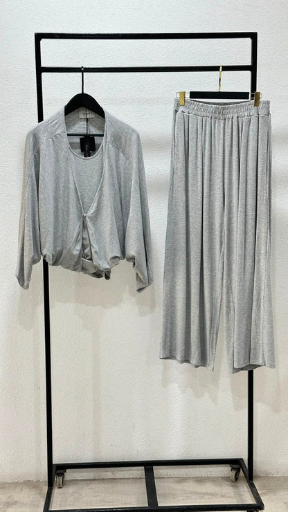 بدلة نسائي 3 قطع