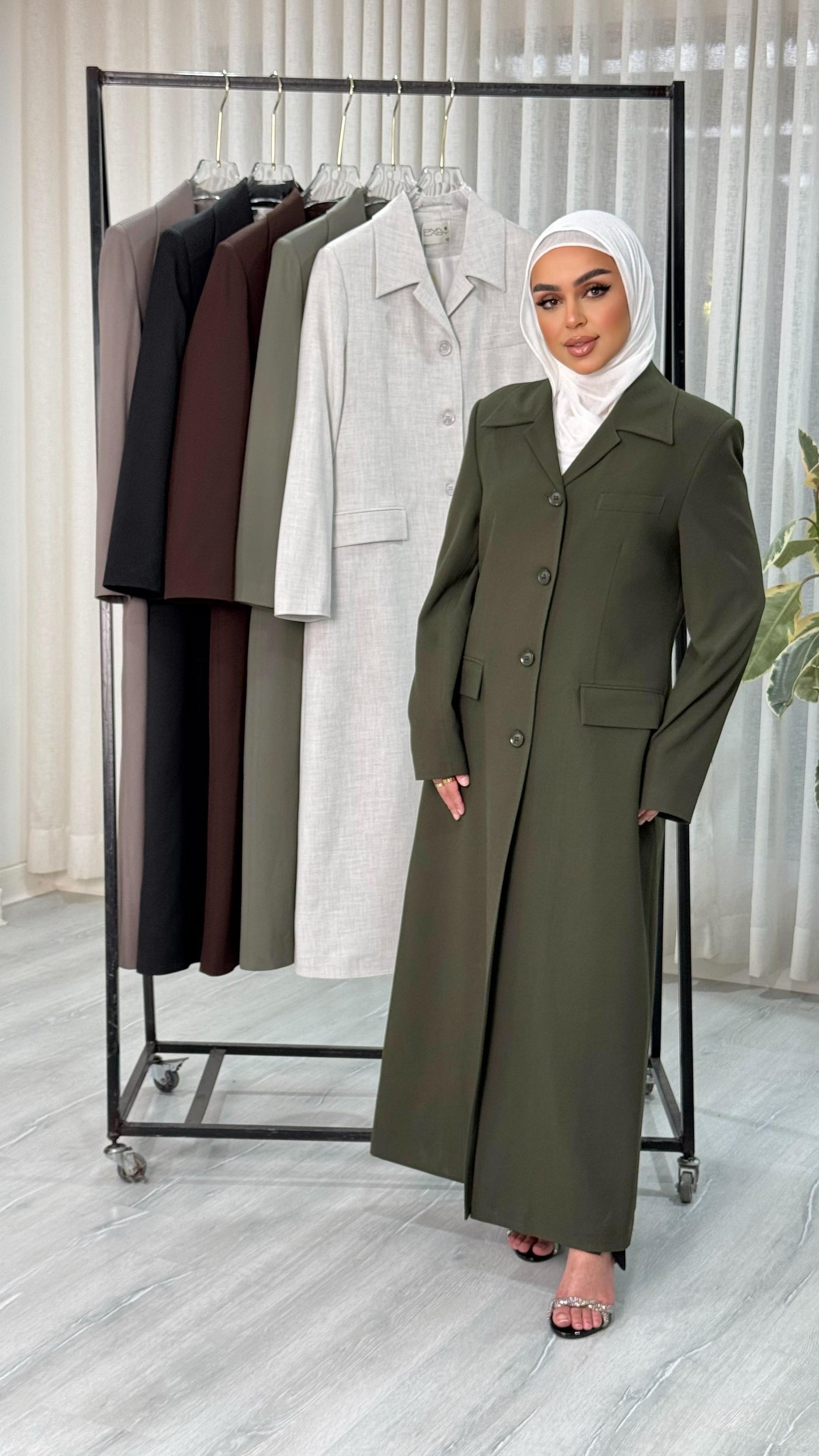 جاكيت نسائي انيق