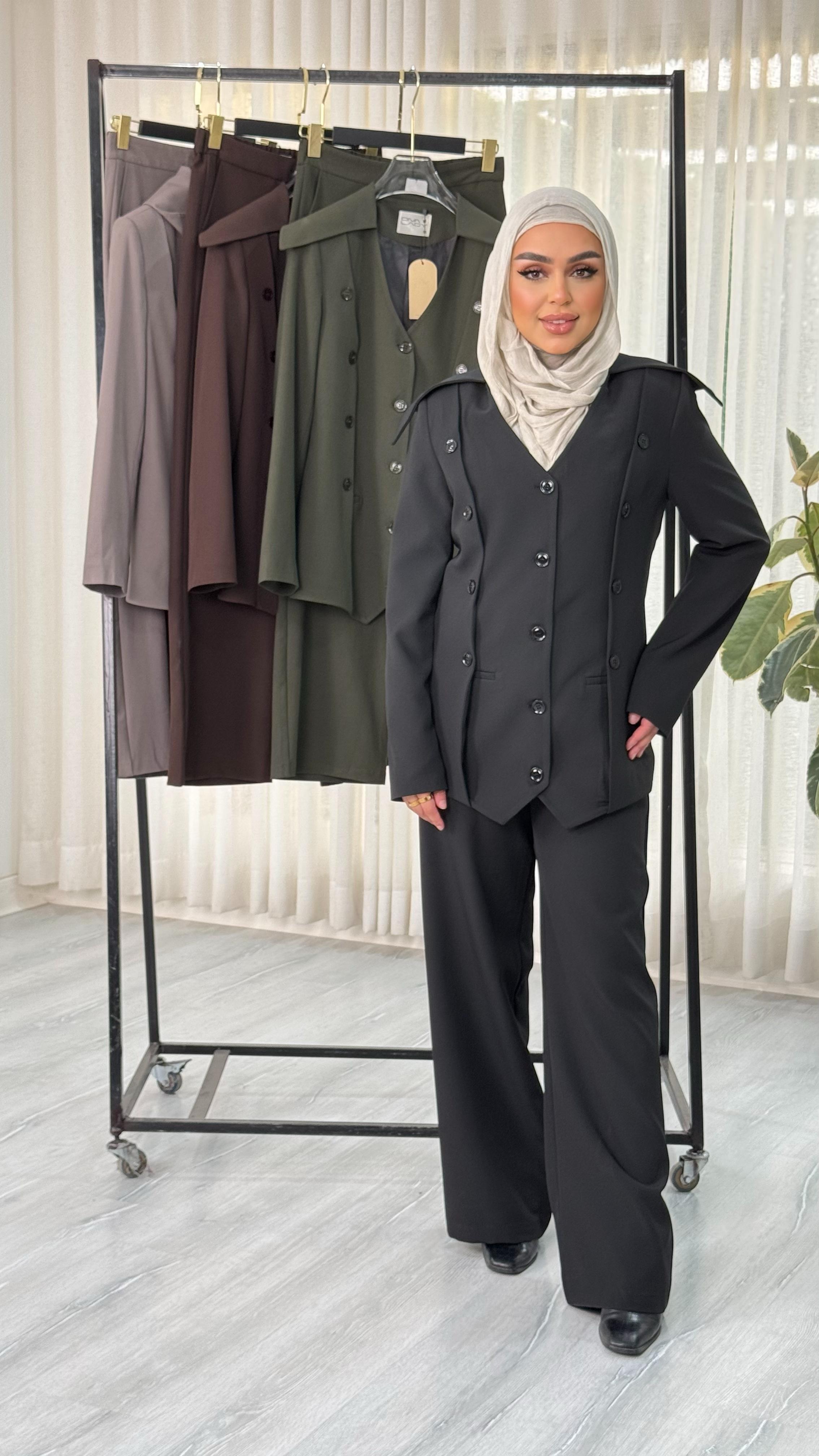بدلة نسائى