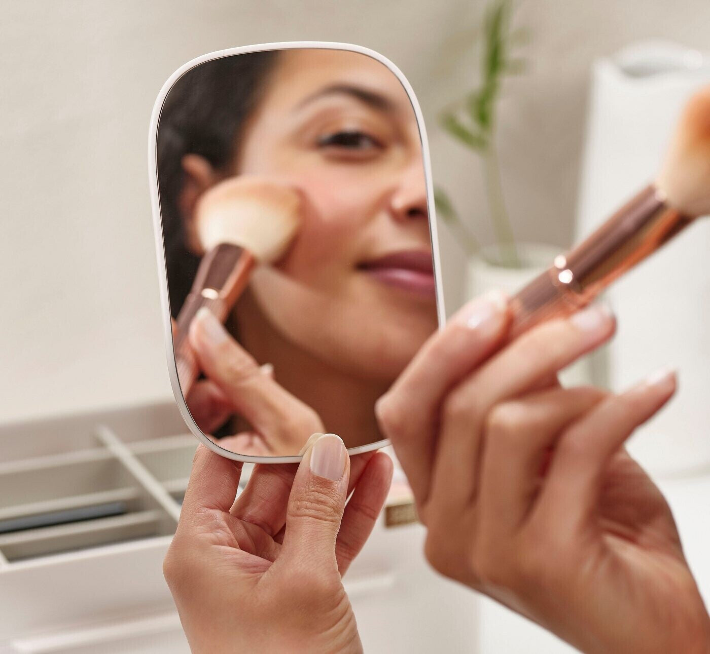 ‏منظم مستحضرات التجميل مع درج ، مرآة‏