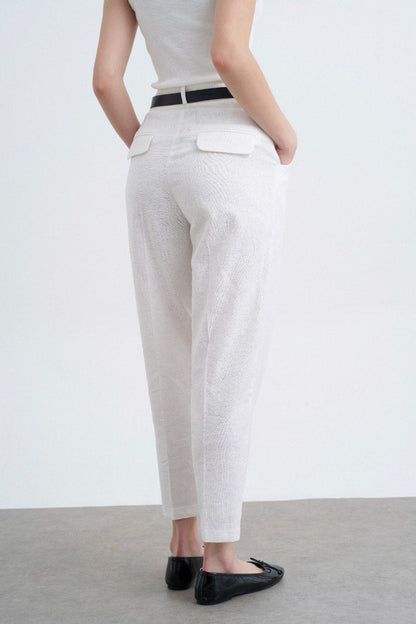 بنطلون نسائي