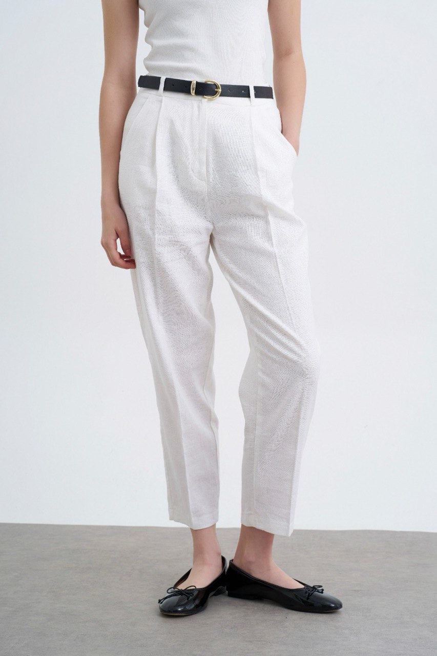 بنطلون نسائي