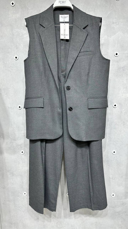 بدلة نسائي رسمي