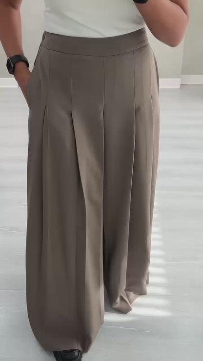 بنطلون رسمي عريض جدا