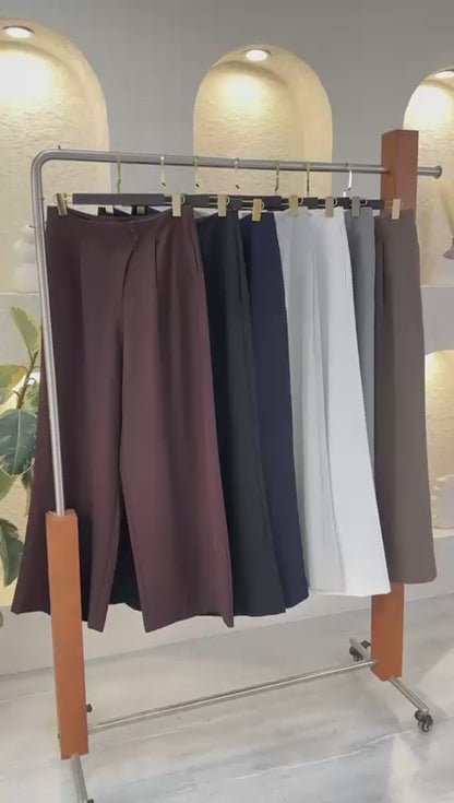 بنطلون نسائي واسع