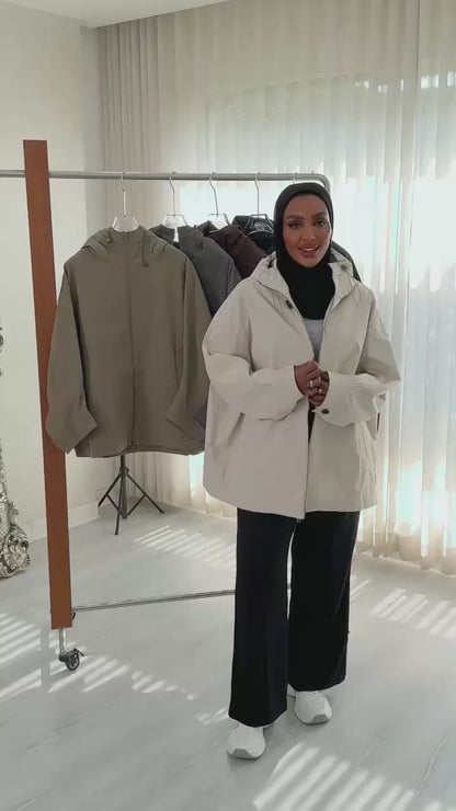 جاكيت سبورت عريض