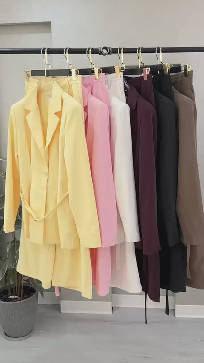 بدلة نسائي رسمي