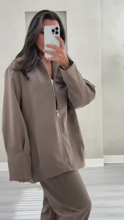 بدلة نسائي رسمي