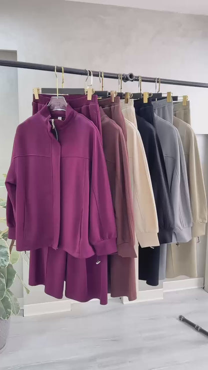 بدلة نسائي بازرار مخفية