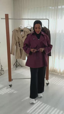 جاكيت نسائي بحزام