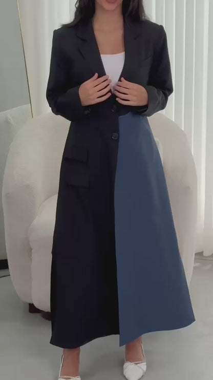 جاكيت نسائي بلون مغاير