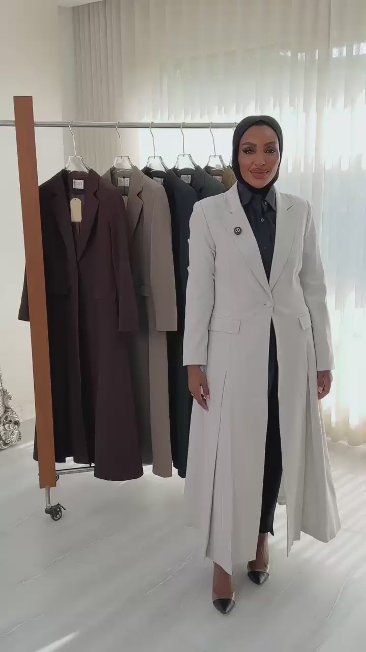 جاكيت نسائي طويل