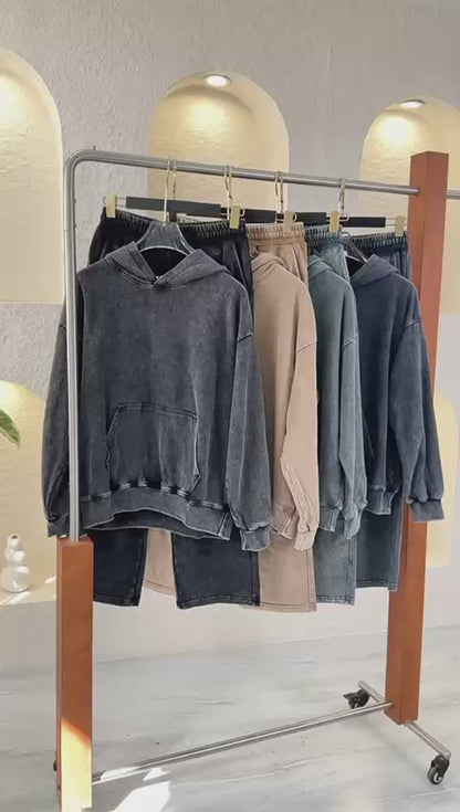 بدلة نسائي كبوس