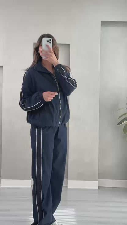 بدلة نسائي رياضي