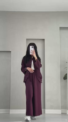 بدلة نسائي بجاكيت مع ازرار